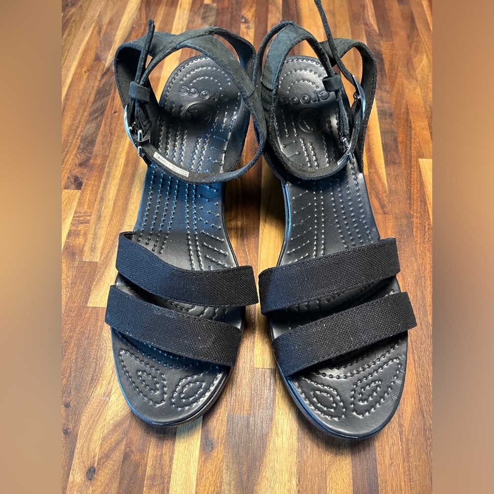 CROCS Black Sandals Wedge sandals with ankle strap size 10